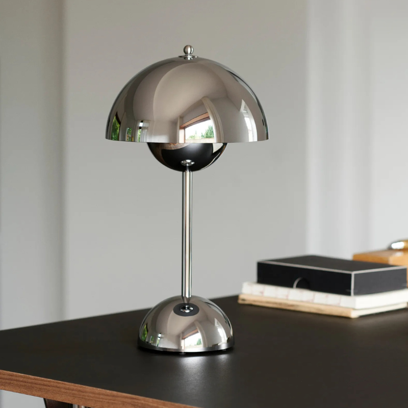 Adjustable Dimmable Metal Table Lamp – Petal Shade LED Desk Light for Living Room, Bedroom & Office | Thomler