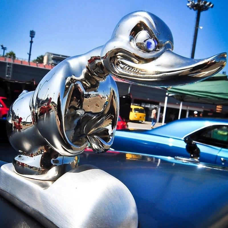 Chrome Duck Radiator Ornament – Classic Car Accent Figurine for Grille or Desktop Display – Silver & Black Finish | Thomler