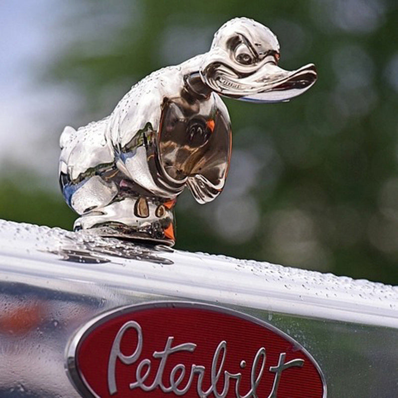 Chrome Duck Radiator Ornament – Classic Car Accent Figurine for Grille or Desktop Display – Silver & Black Finish | Thomler