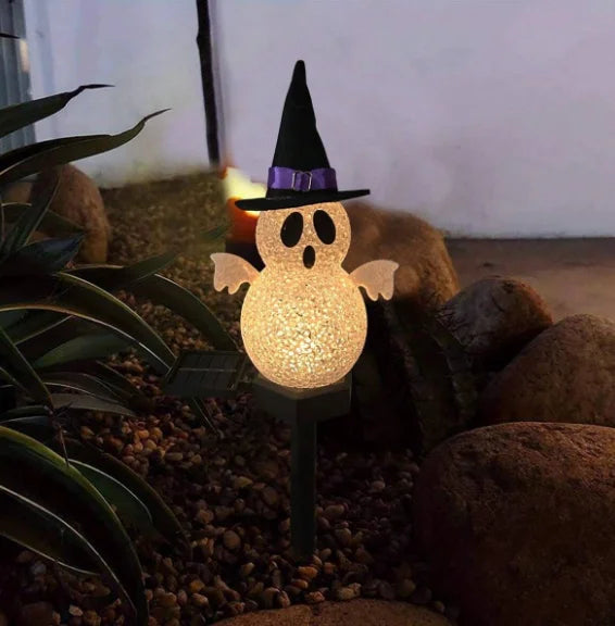 Solar Garden Stake Light with 3D Seasonal Character Design for Yard & Pathway Illumination – Autumn Decor | Thomler