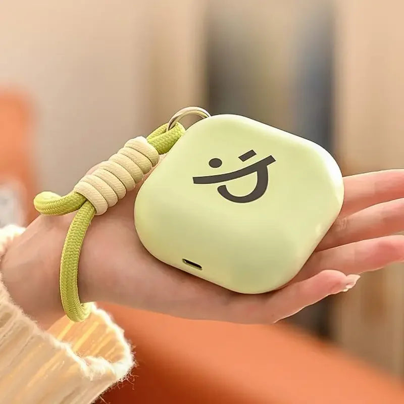 USB Rechargeable Pocket Heat Pad with Temperature Control for Cold Weather | Thomler