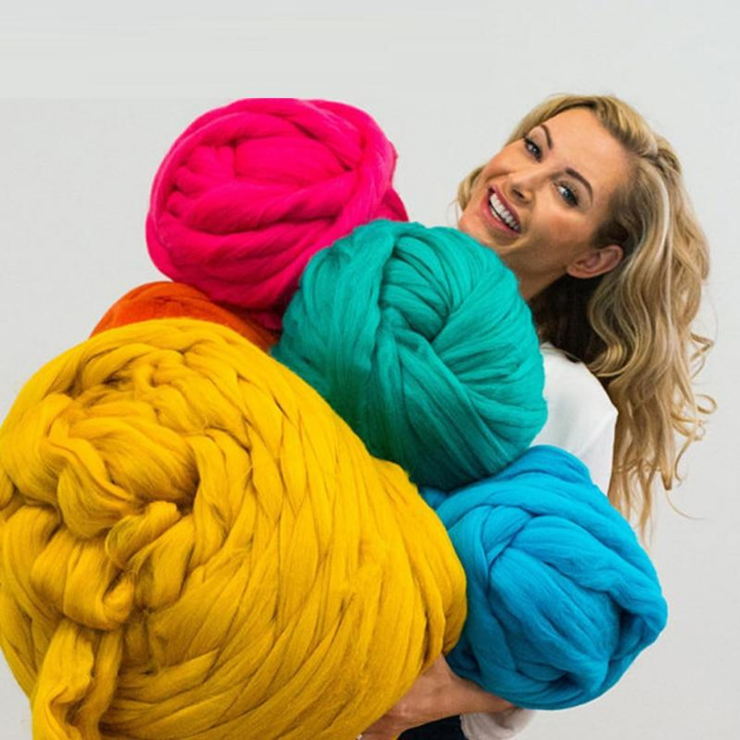 Chunky Knit Wearable Throw Blanket for Women – Cozy Oversized Shawl Wrap with Sleeves – Soft Cable Knit Design for Couch, Outdoor Evening | Thomler