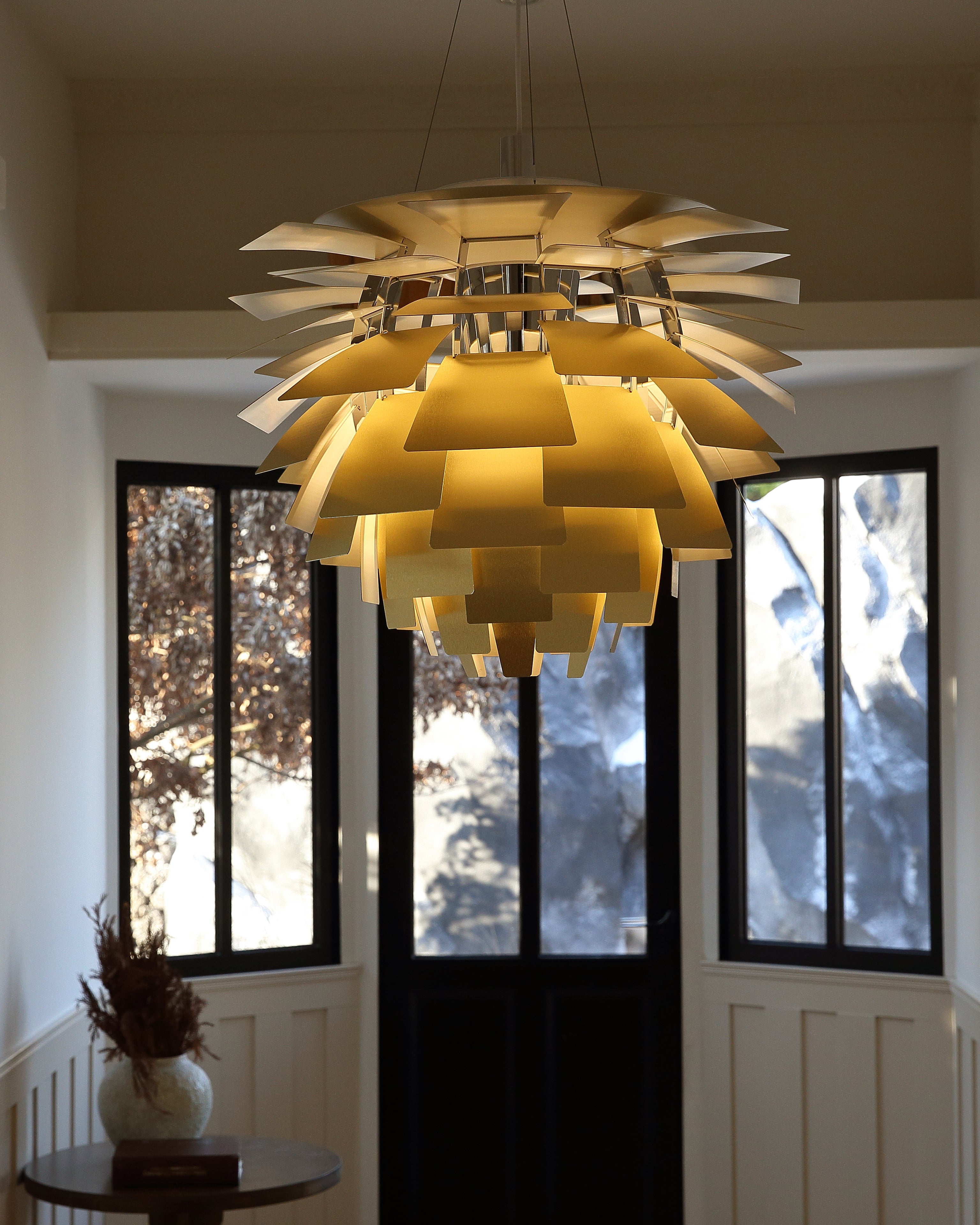 Pendant Light Metal Pinecone 20 in Adjustable Living Room Dining Area Chandelier Decorative Ceiling Fixture | Thomler