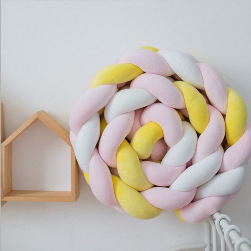 Braided Bumper Guard for Baby Bed – Soft Knot Cushion Rail Protector | Thomler
