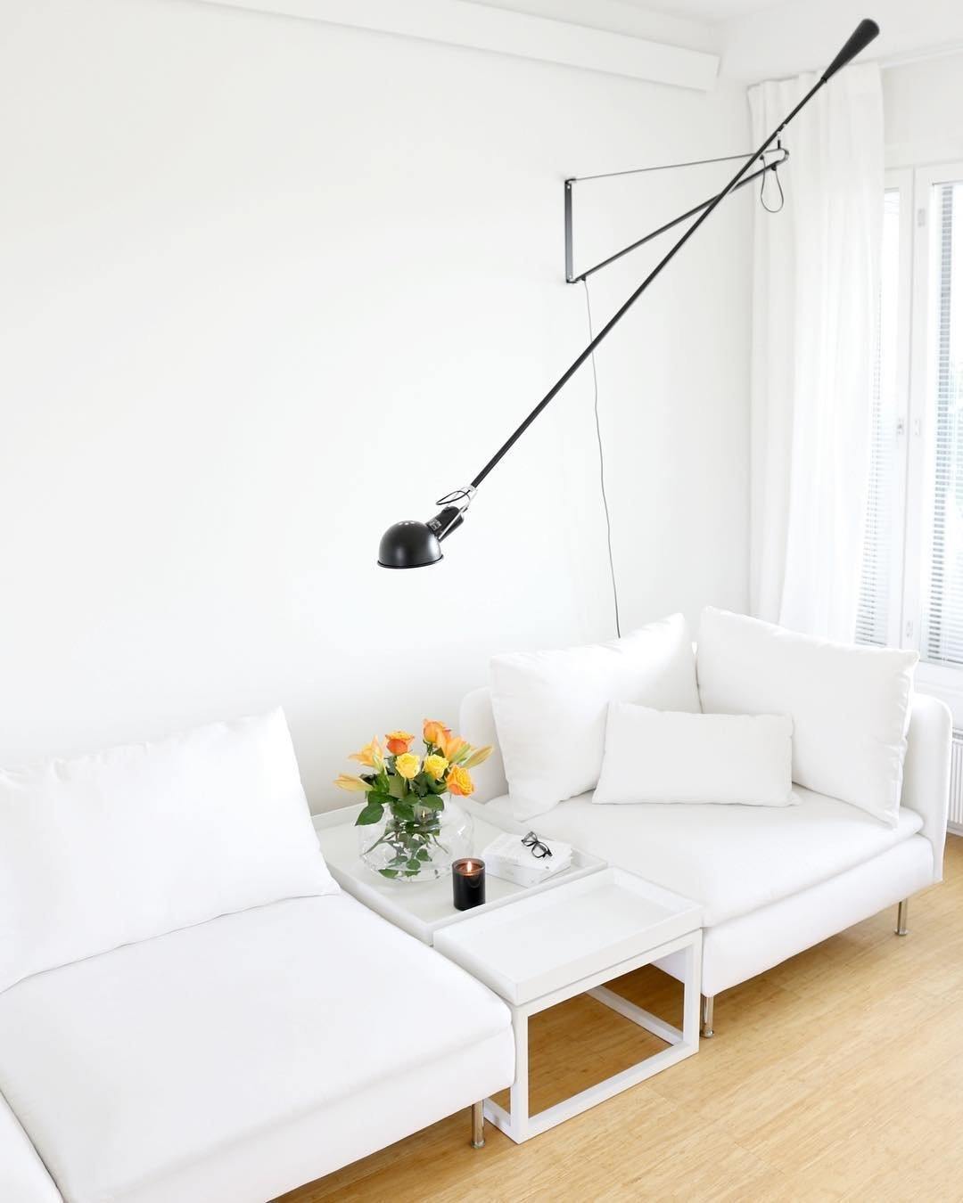 Articulated Metal Wall Light – Rotating Arm Industrial Sconce with Iron Counterweight for Living Room, Office & Commercial Spaces | Thomler