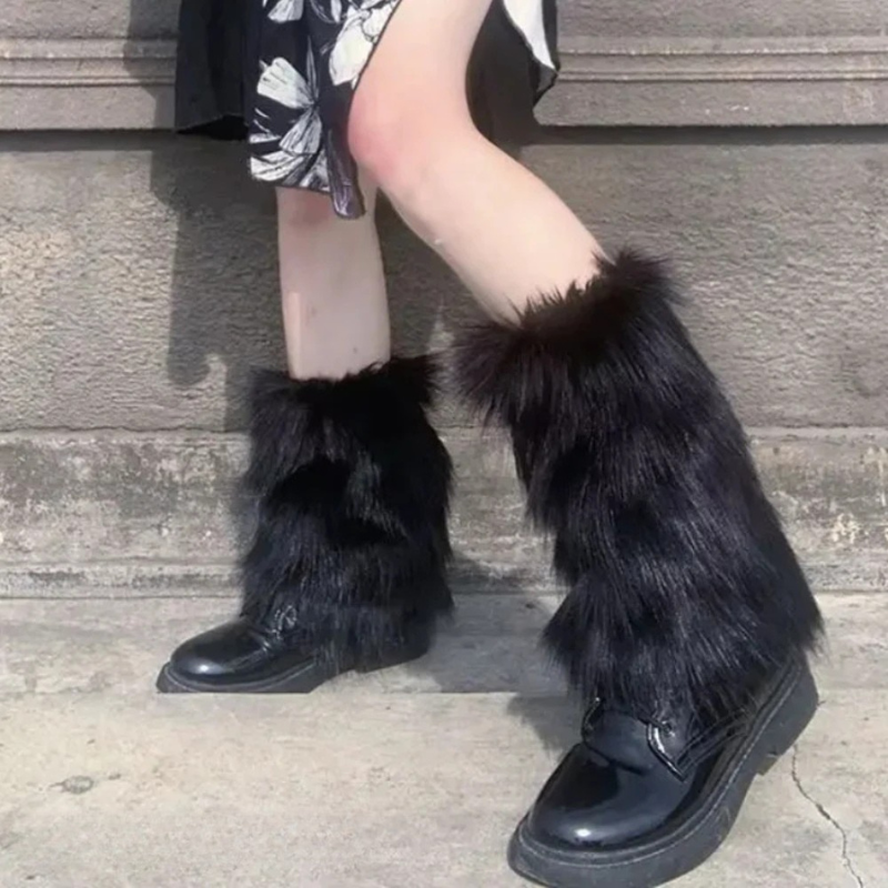 Plush Boot Toppers for Cold Days – Soft Acrylic Fashion Covers for Ankle & Calf | Thomler