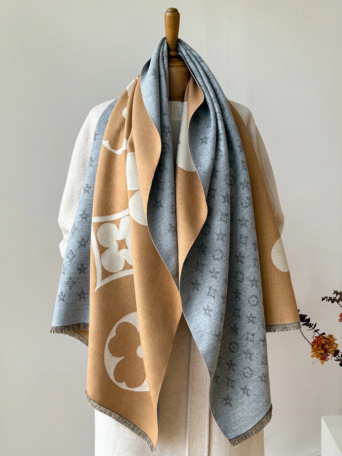 Oversized Geometric Jacquard Wrap Scarf for Cold Weather – Soft Polyester Neck Cover & Shawl for Women | Thomler