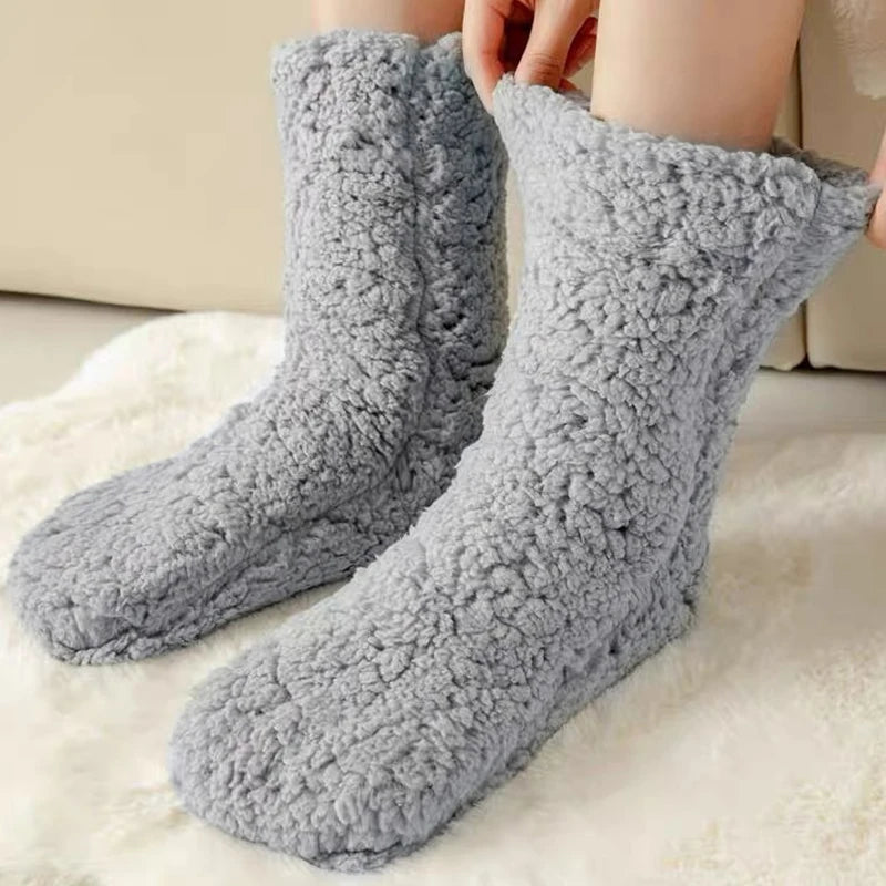 Fleece-Lined House Socks for Cold Weather – Slip-On Cushioned Slipper Socks for Lounging, Sleeping & Everyday Indoor Wear | Thomler