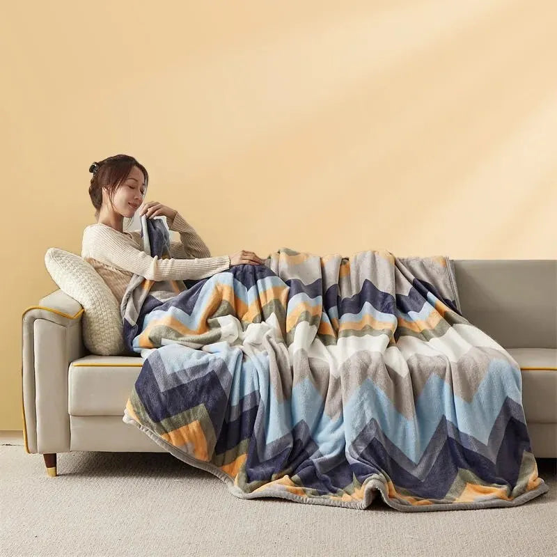 Plush Fleece Throw Blanket – Ultra-Soft Warmth for Year-Round Comfort | Thomler