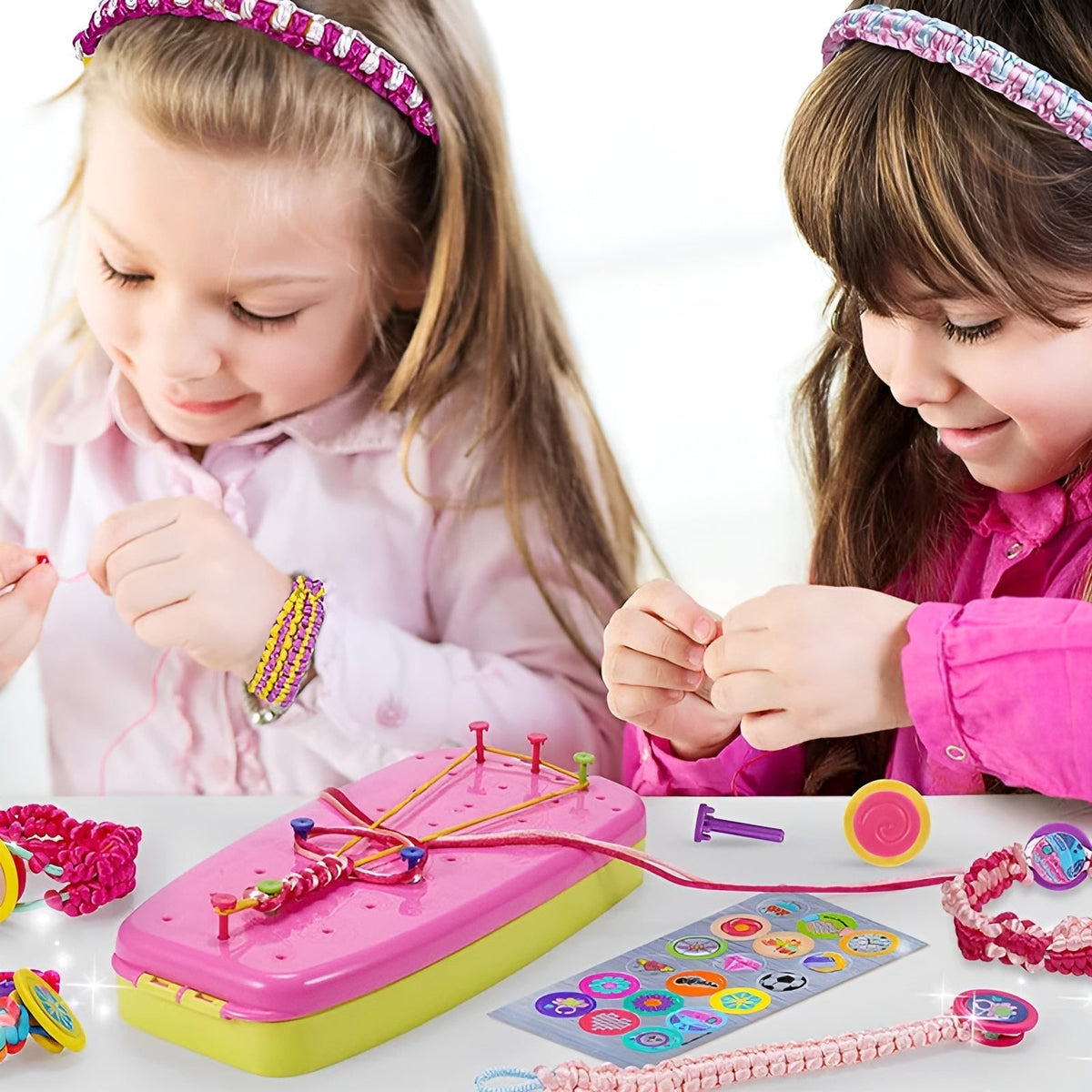 Kids' Friendship Bracelet Weaving Loom Kit – Creative Craft Set for Fine Motor Skills & Imaginative Play | Thomler