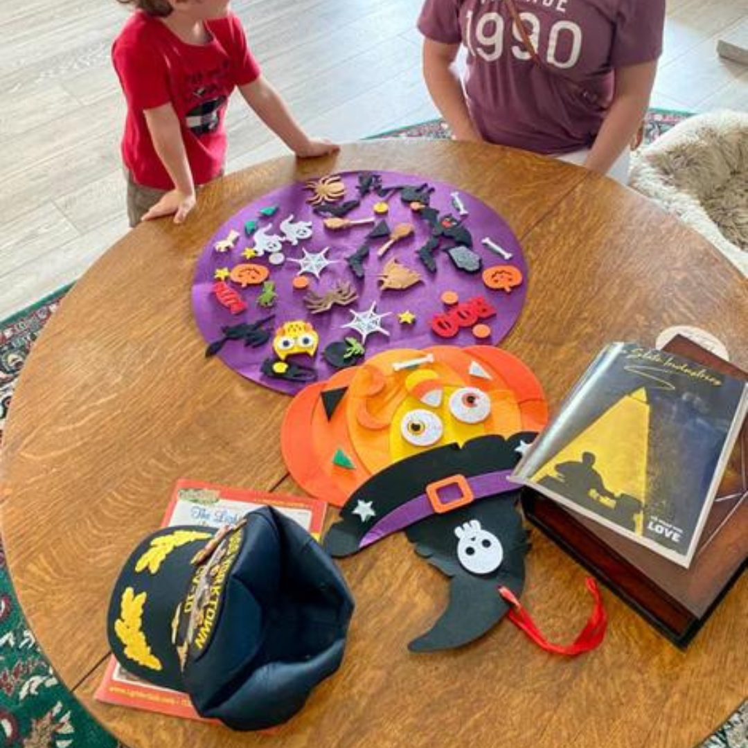 Reusable Felt Activity Board – 50+ Halloween Characters for Kids Ages 3+ | Thomler