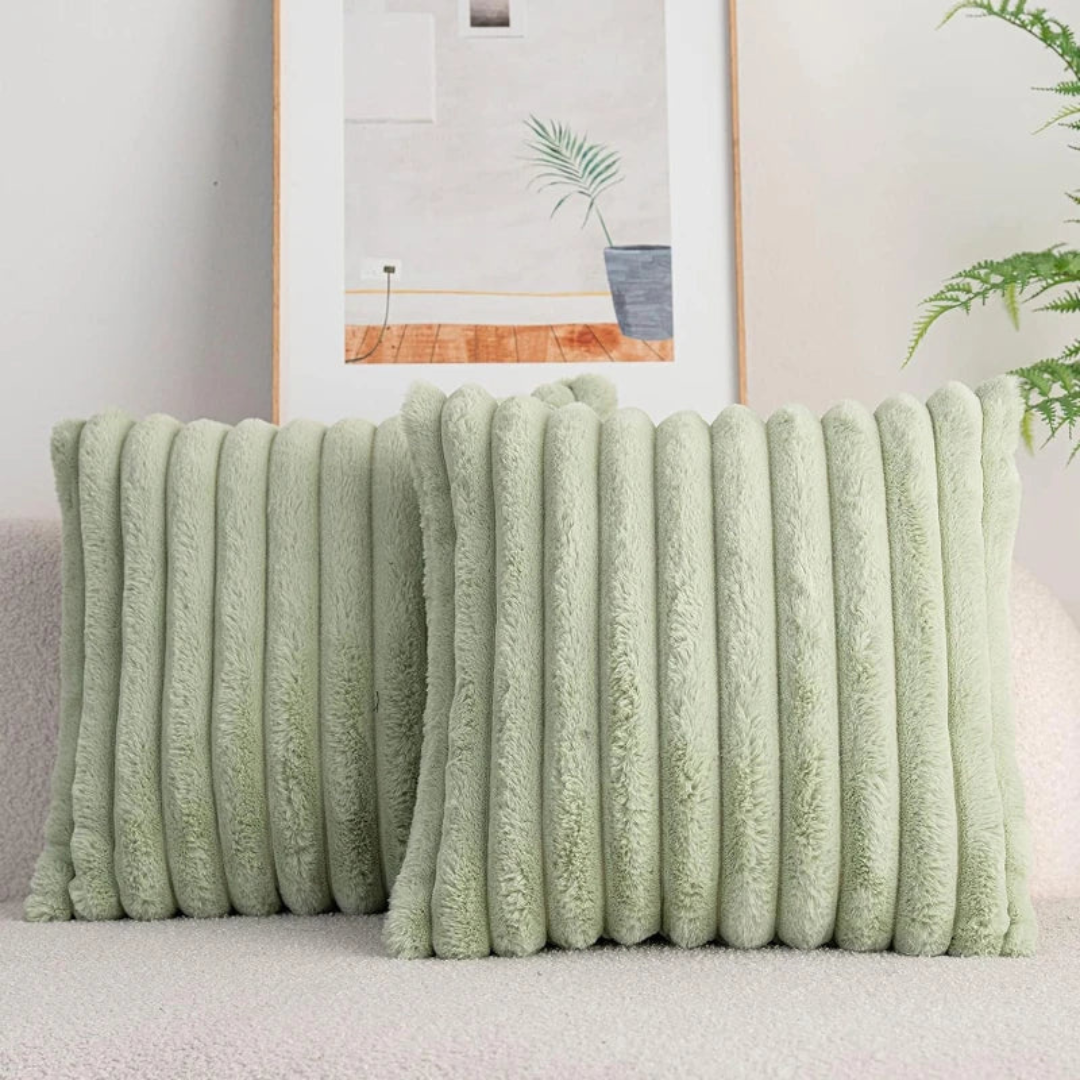 Plush Velvet Throw Pillow Cover – Soft Decorative Cushion Case for Couch, Bed & Living Room | Thomler