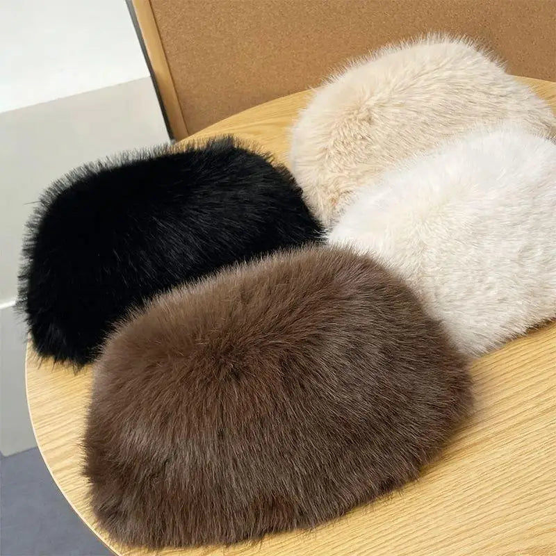 Plush Trapper Hat for Women – Soft Cozy Winter Headwear with Ear Flaps & Bomber Style for Cold Weather, Ski Trips & Everyday Outdoor Wear | Thomler