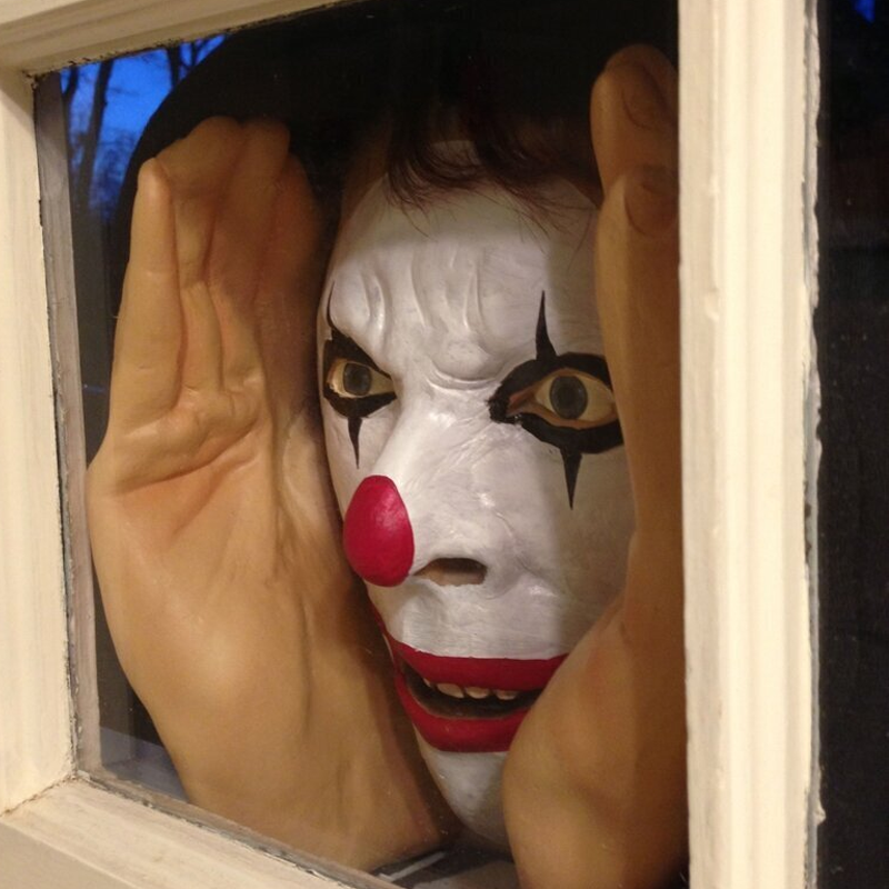 Eerie Hooded Face Window Cling with Cupped Hands – Life-Size Peeping Stranger Prop for Halloween Pranks & Home Scares | Thomler