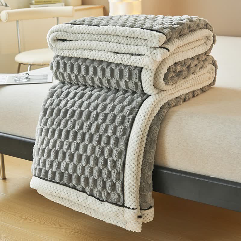 Reversible Plush Throw Blanket - Ultra Soft Coral Fleece - Queen & Full Size - Lightweight Polyester - Cozy Cover for Couch Sofa Bed | Thomler