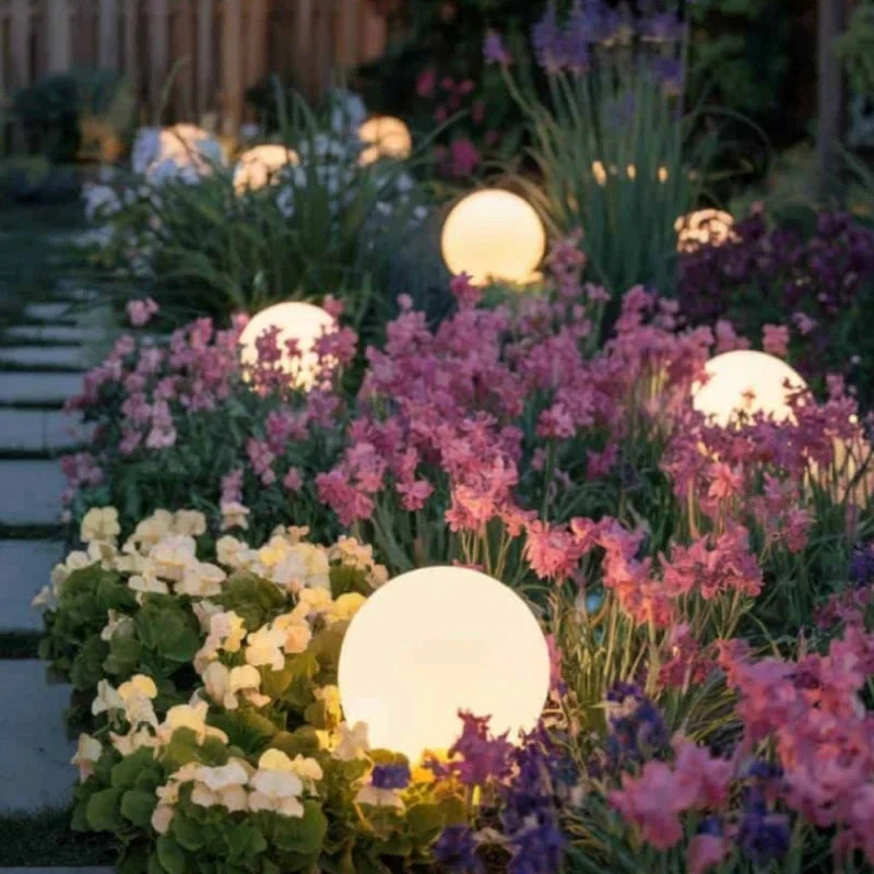 Color-Changing LED Sphere Lamp – 16 Hues, Solar/USB Rechargeable, Indoor/Outdoor Mood Lighting with Remote Control | Thomler