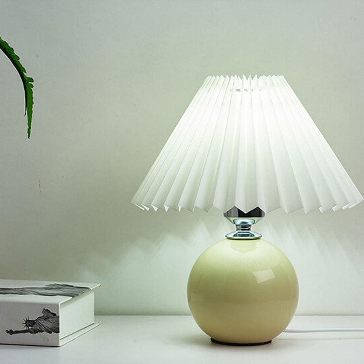 Ceramic Table Lamp with Fabric Shade – Modern Accent Lighting for Bedroom, Living Room & Home Office | Thomler