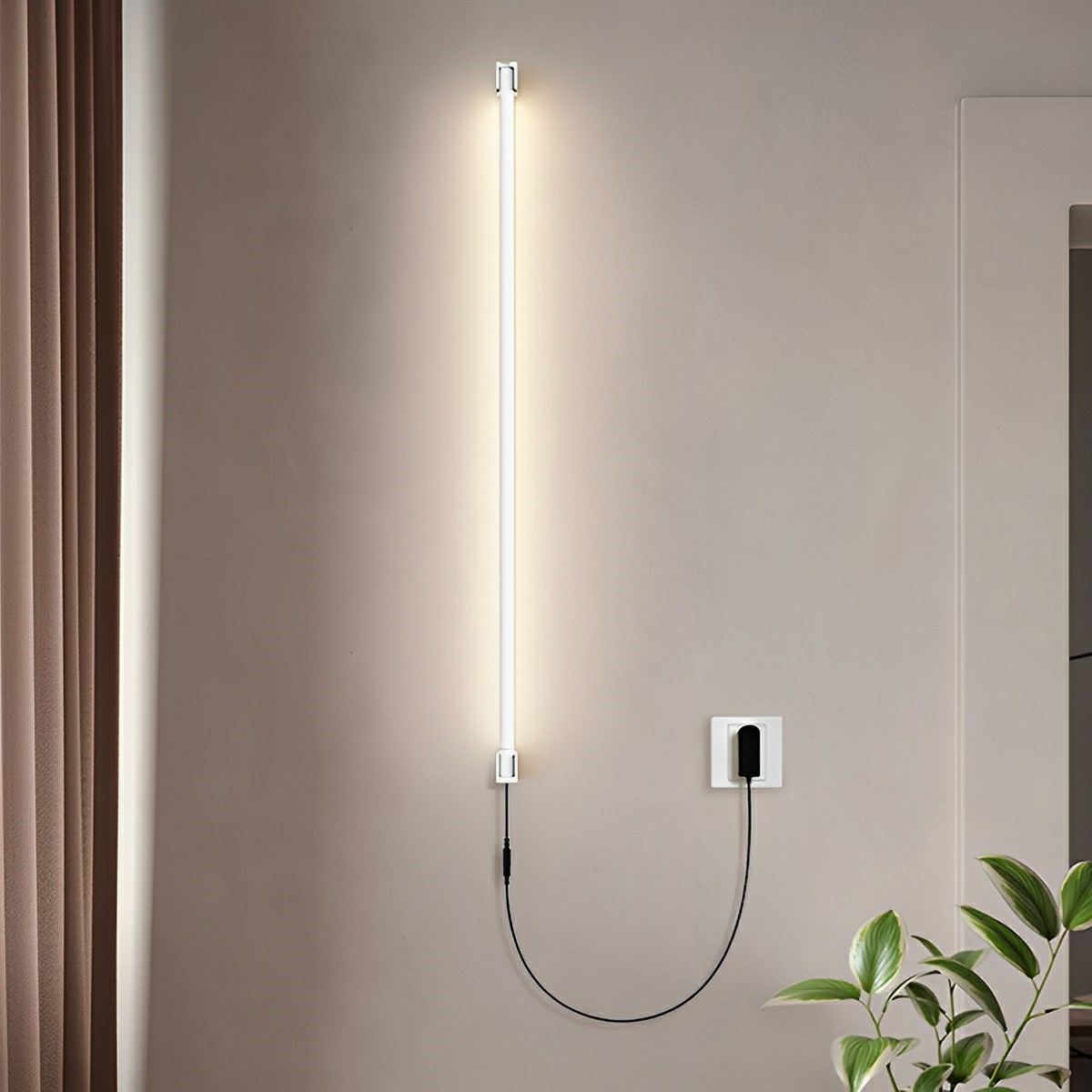 Adjustable Linear LED Sconce with Directional Beam – Black or White Aluminum for Bedroom, Living Room & Hallway | Thomler