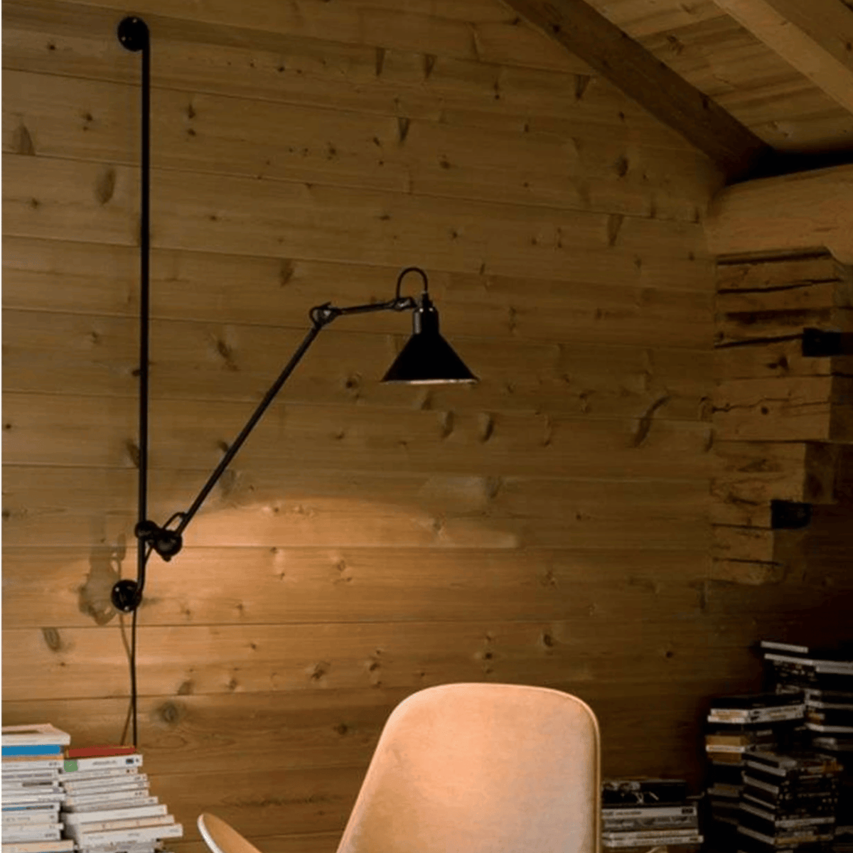Articulating Metal Reading Sconce with Touch Control – Extended Reach Wall Lamp for Bedroom & Office | Thomler