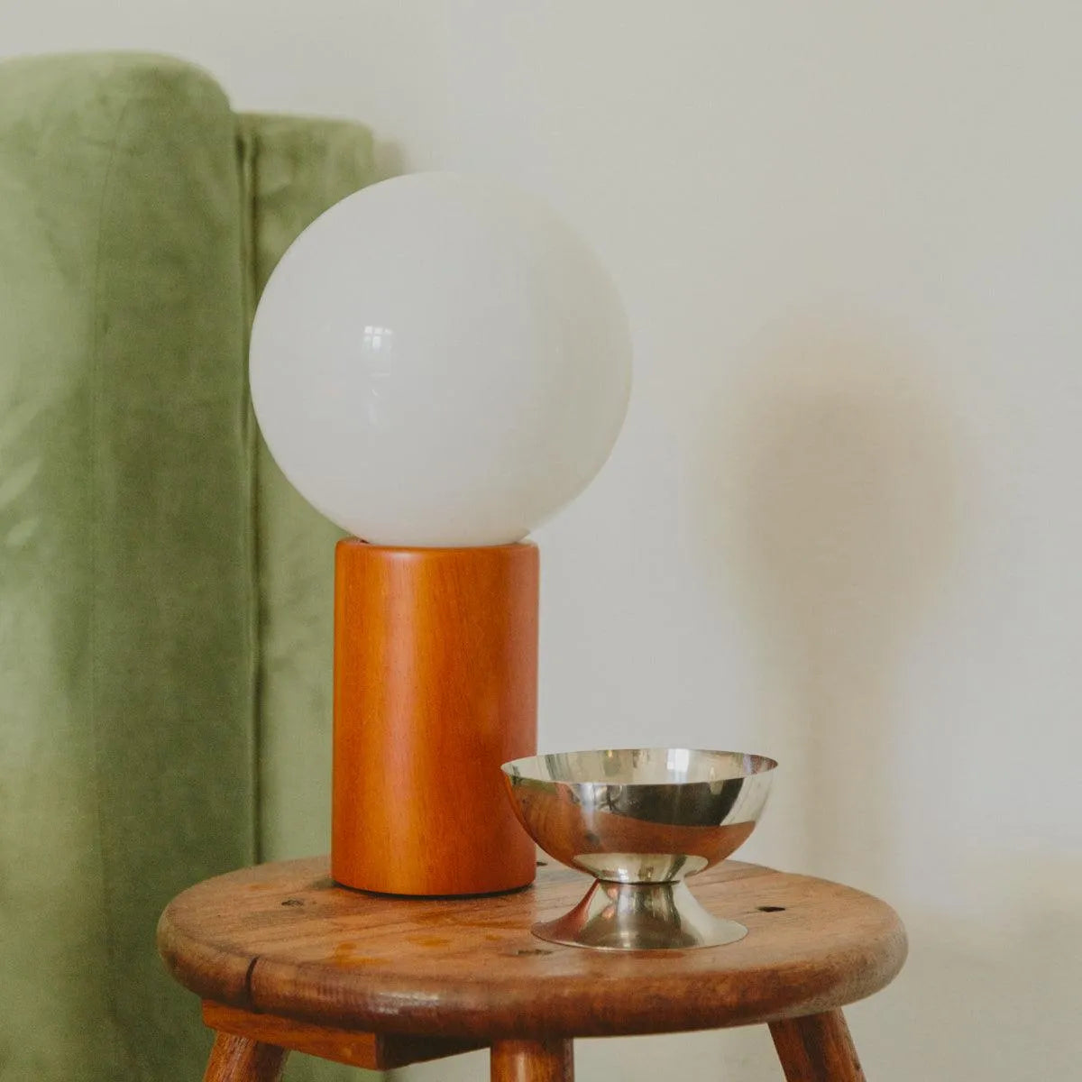 Table Lamp Solid Wood Glass Globe 28.0 cm Warm Ambient Bedroom Nightstand Mid Century Modern Accent Lighting | Thomler