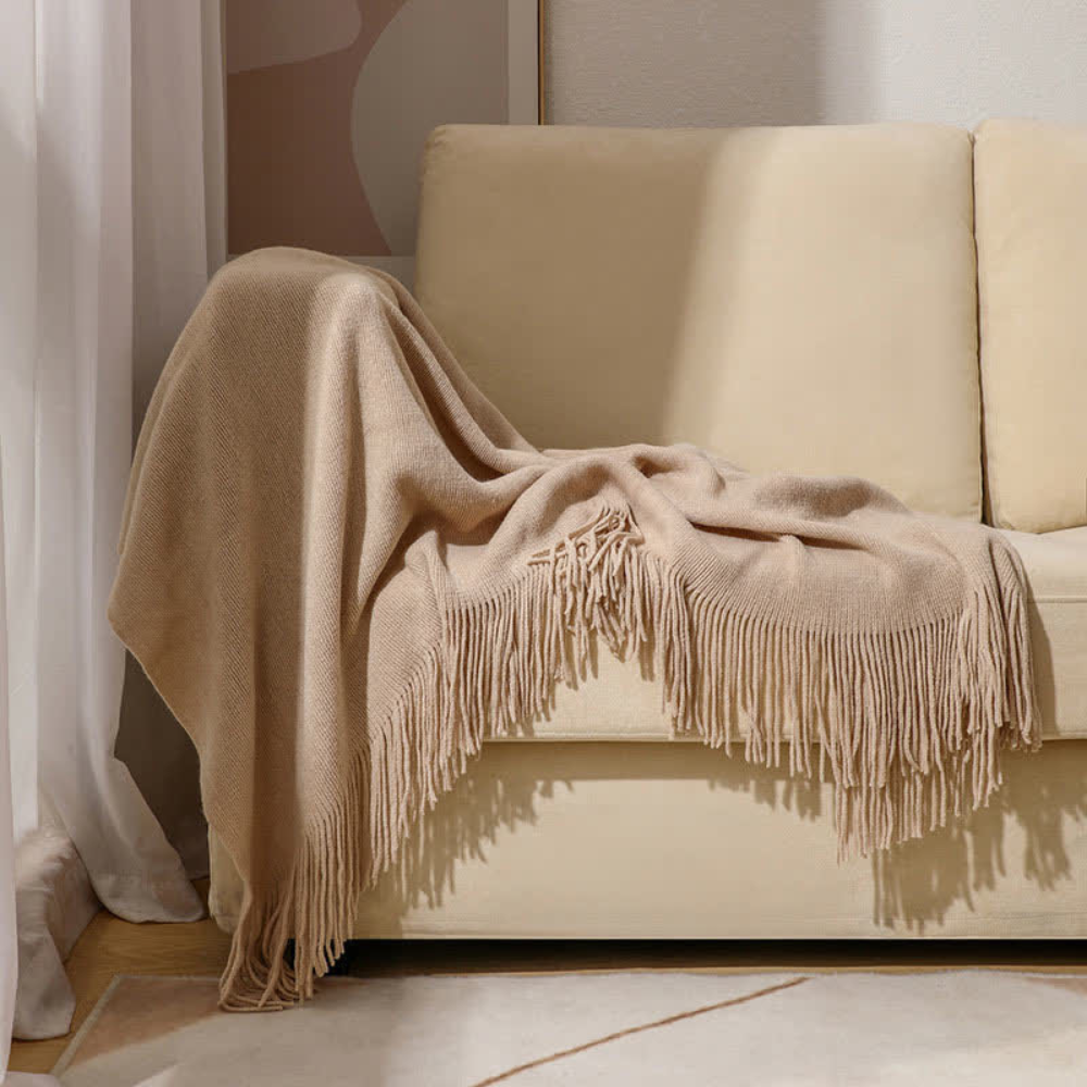 Heavyweight Textured Throw with Fringe Detail – Premium Acrylic Weave for Sofas, Beds & Outdoor Use | Thomler