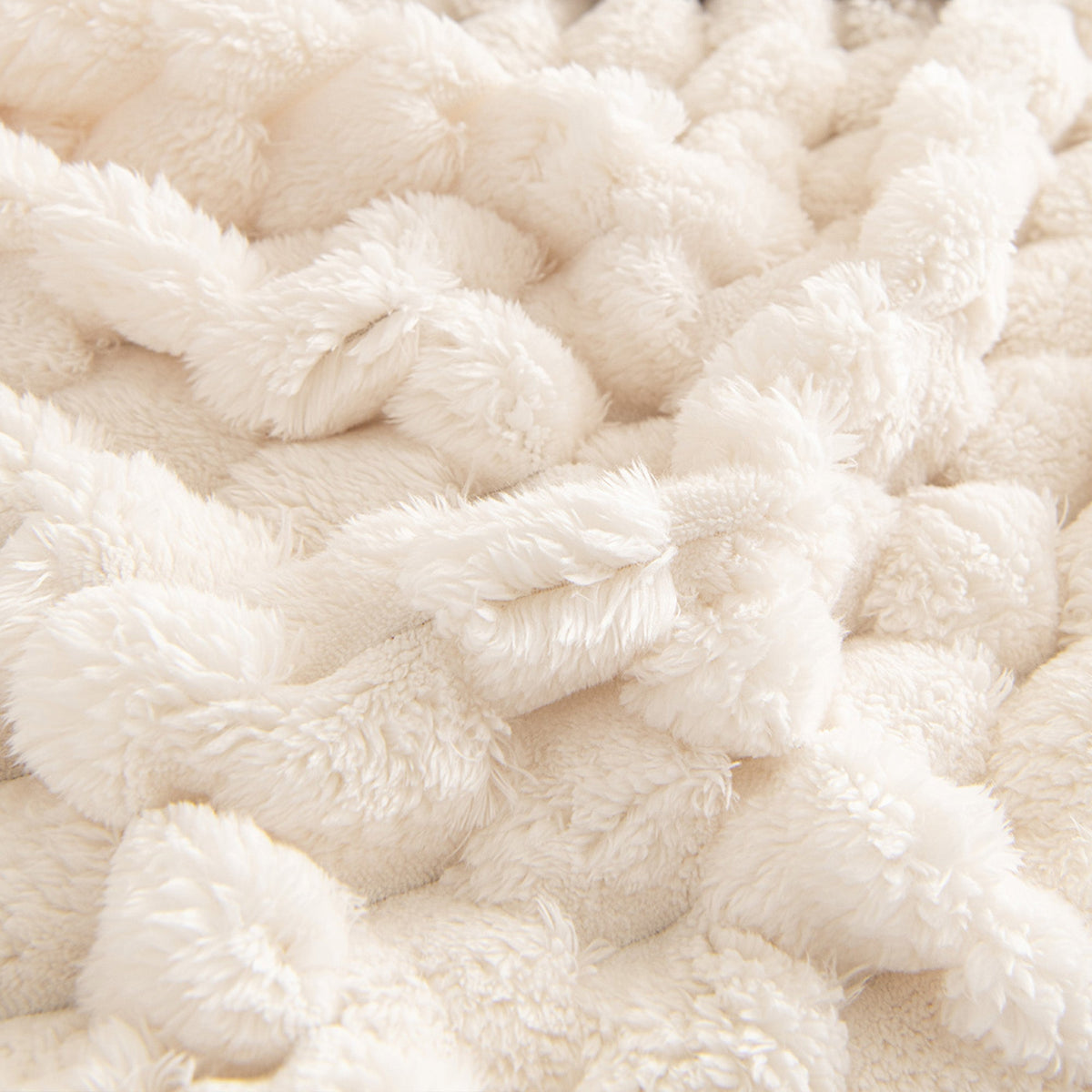 Machine-Washable Furniture Throw Blanket for Sofas & Couches – Pet Hair & Spill Resistant | Thomler