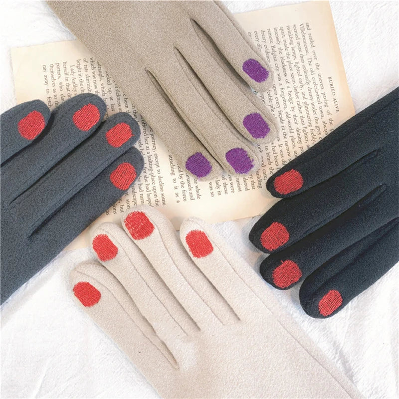 Fleece-Lined Knit Gloves with Embroidered Fingernail Detail for Women | Thomler