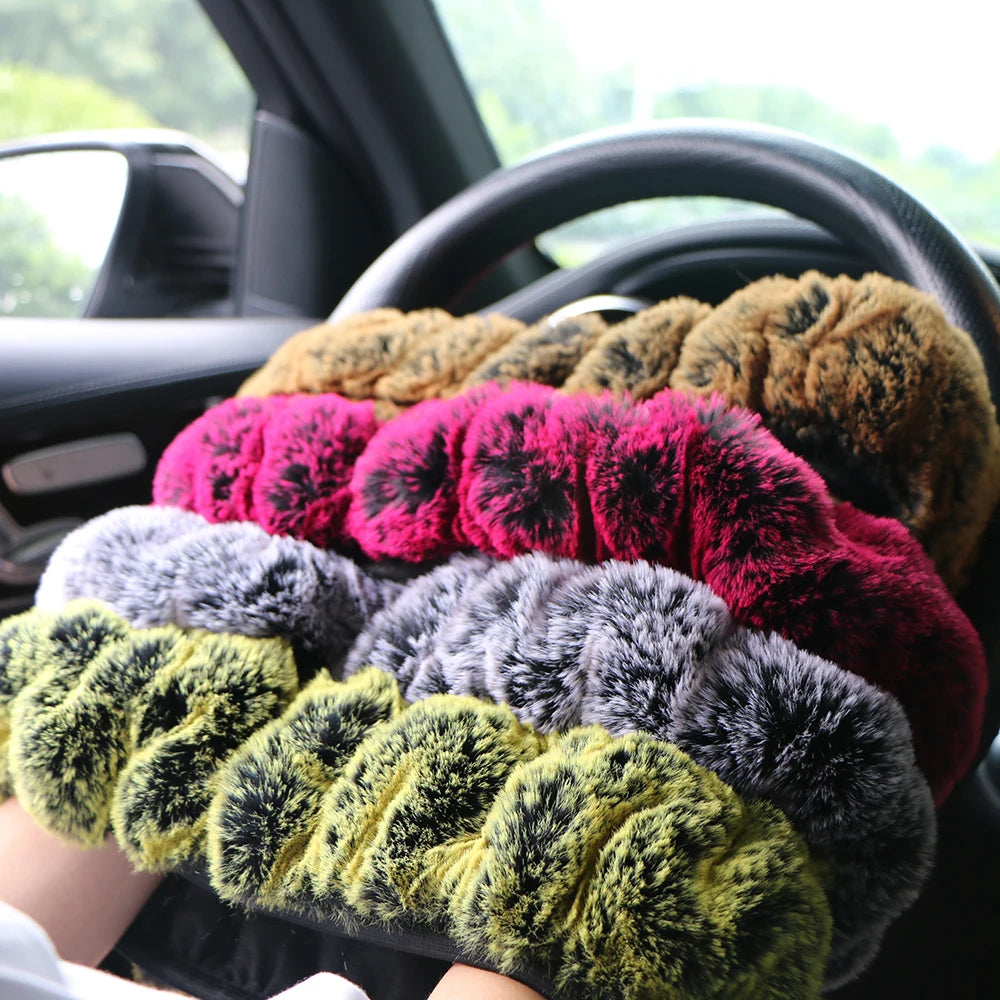 Fuzzy Heated-Feel Grip Wrap for Auto Wheels – Soft Touch Insulated Fit for Cold Weather Driving | Thomler