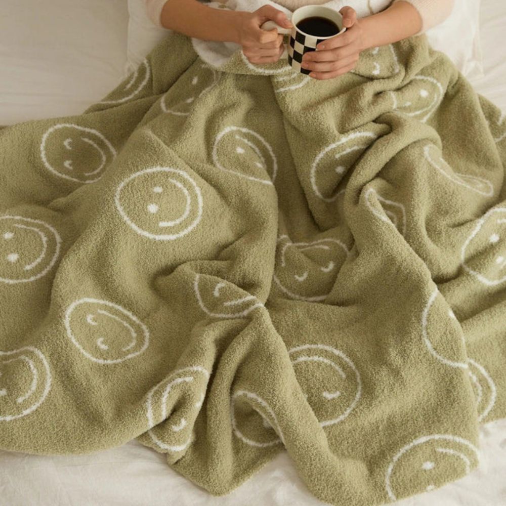 Cheerful Emoji Throw Blanket – Soft Knit Accent for Couch or Bed – Yellow Happy Face Design | Thomler