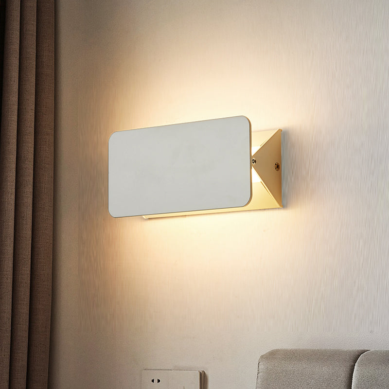 Adjustable Metal LED Wall Light with Pivoting Head for Living Room & Hallway Lighting | Thomler