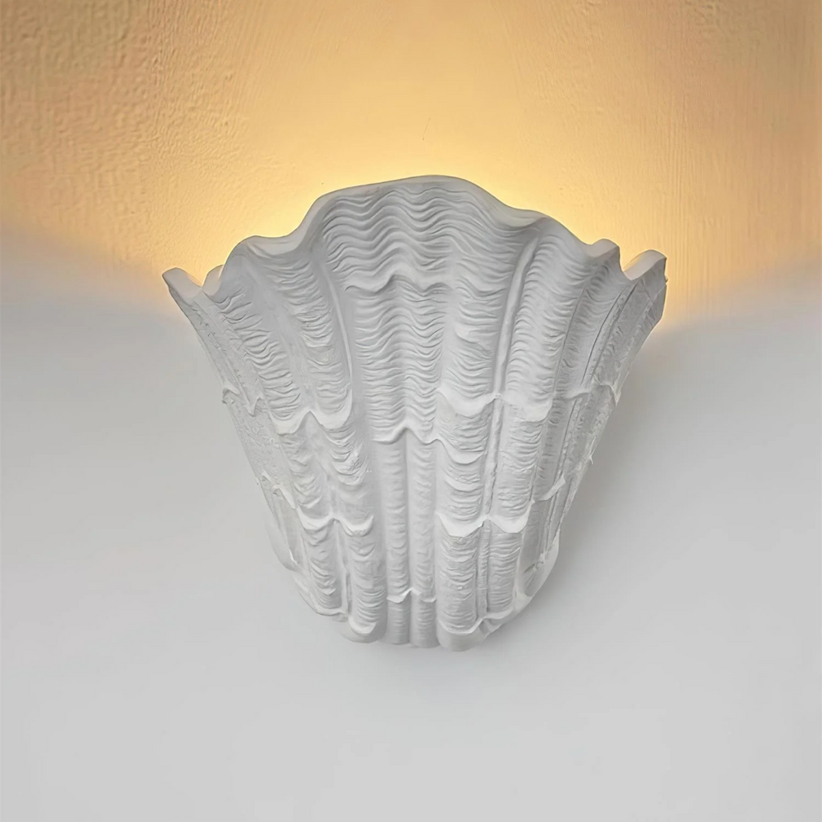 Sculptural Gypsum Sconce with LED Light for Living Room & Hallway | Thomler