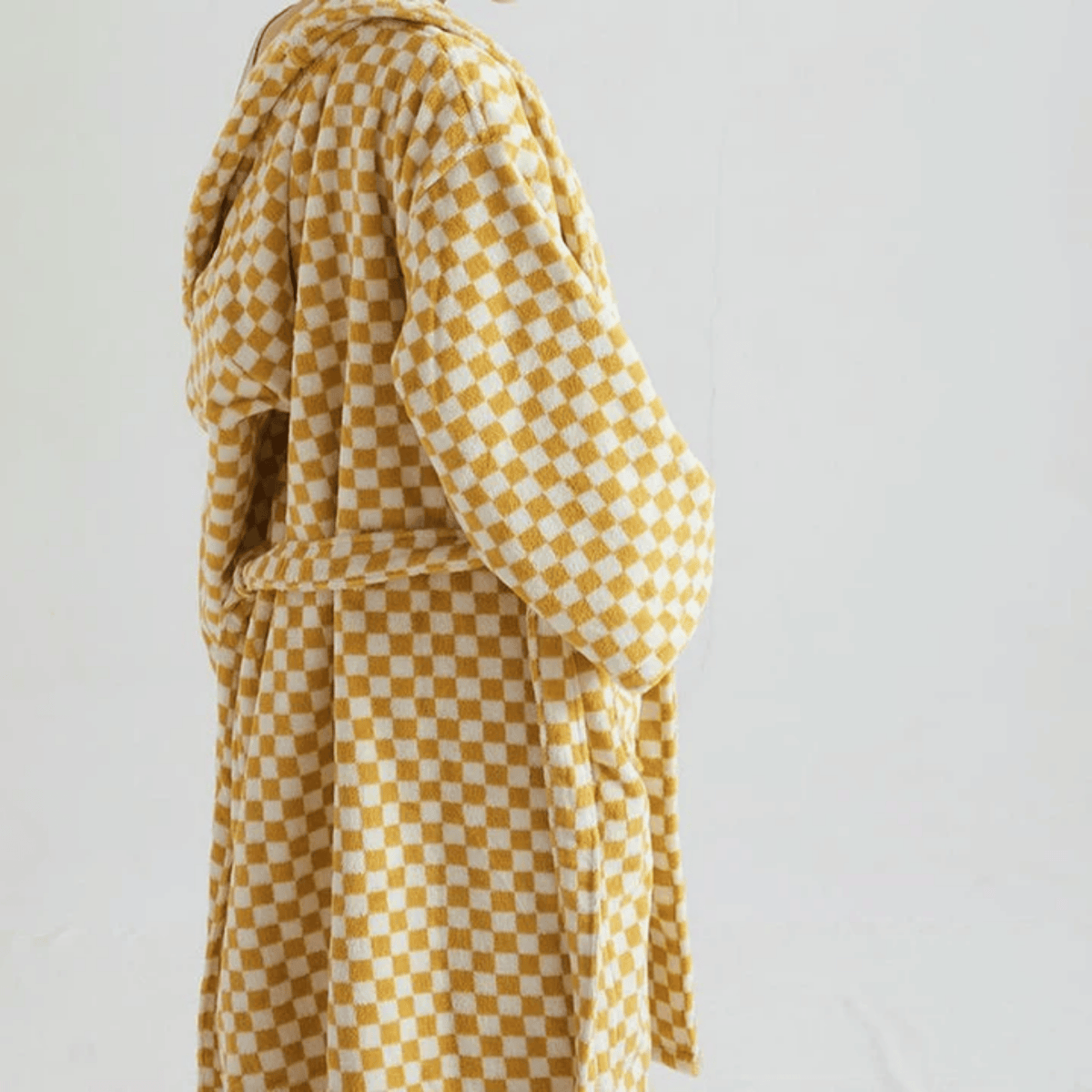 Checkered Terry Robe in Eco-Friendly Fabric for Men & Women – Soft Absorbent Loungewear for Spa Shower & Morning Routine | Thomler