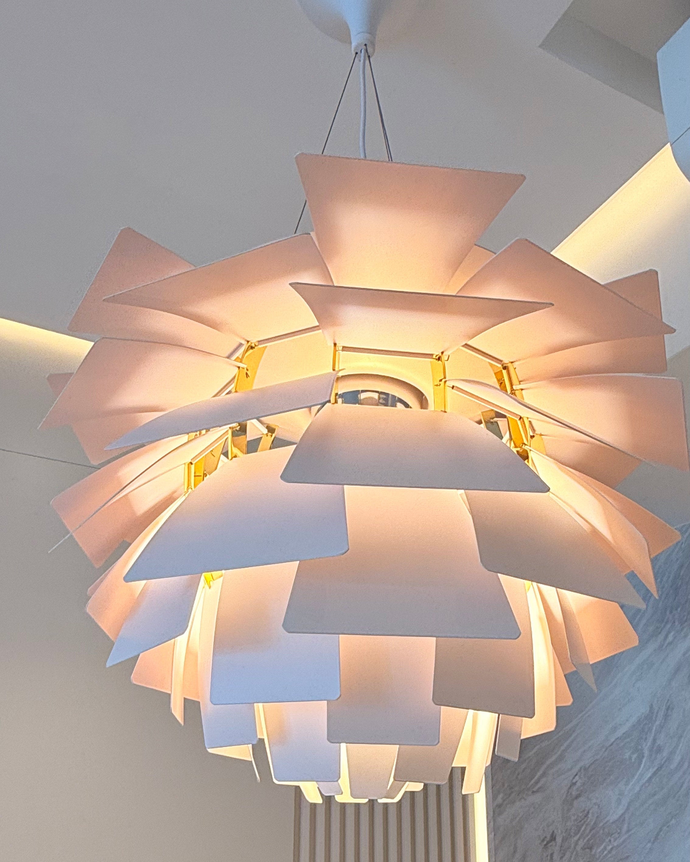 Pendant Light Metal Pinecone 20 in Adjustable Living Room Dining Area Chandelier Decorative Ceiling Fixture | Thomler