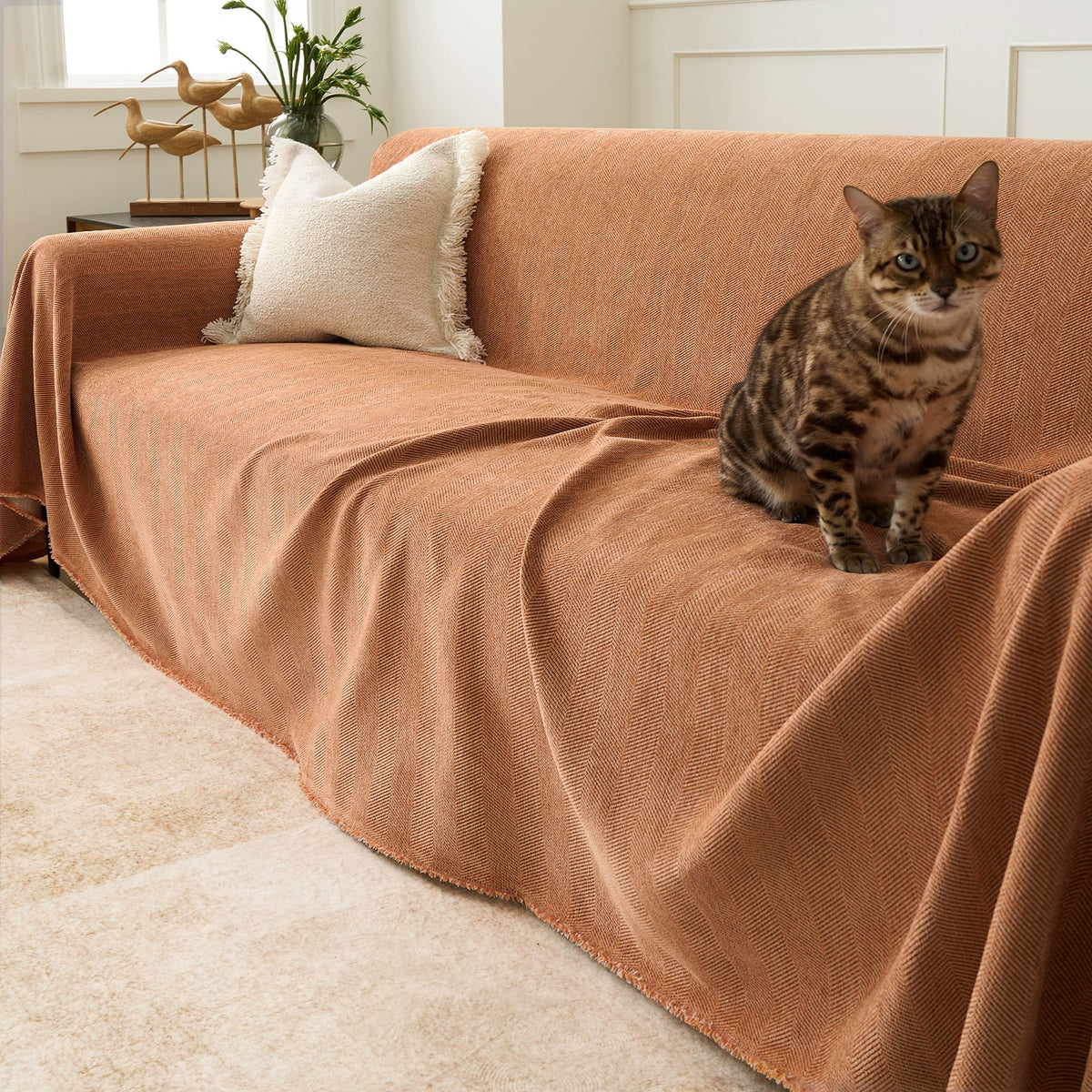 Textured Furniture Throw Blanket for Couches – Scratch-Resistant & Machine Washable | Thomler