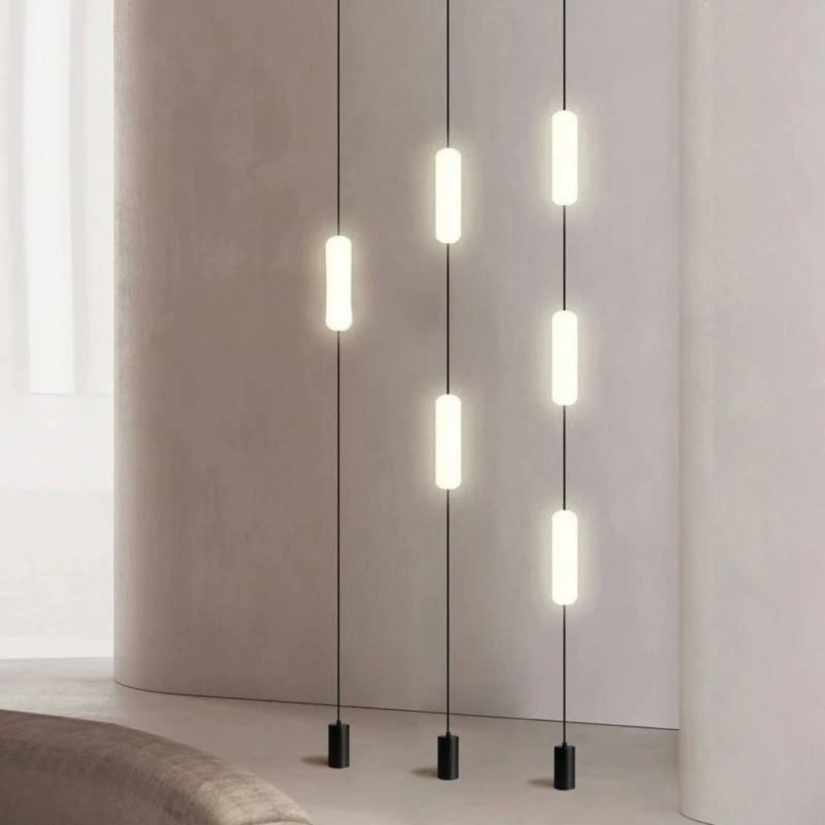 Vertical LED Pole Light – Full-Height Ambient Column Lamp for Living Room & Bedroom | Thomler
