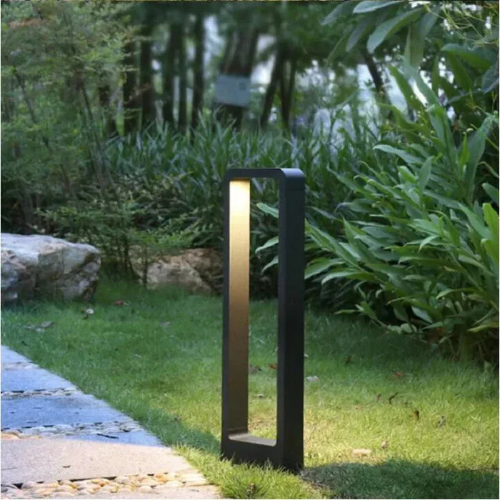Outdoor In-Ground LED Uplight for Pathways & Gardens – Waterproof Landscape Spot Accent Lighting for Walkway, Flower Bed, Patio & Yard | Thomler