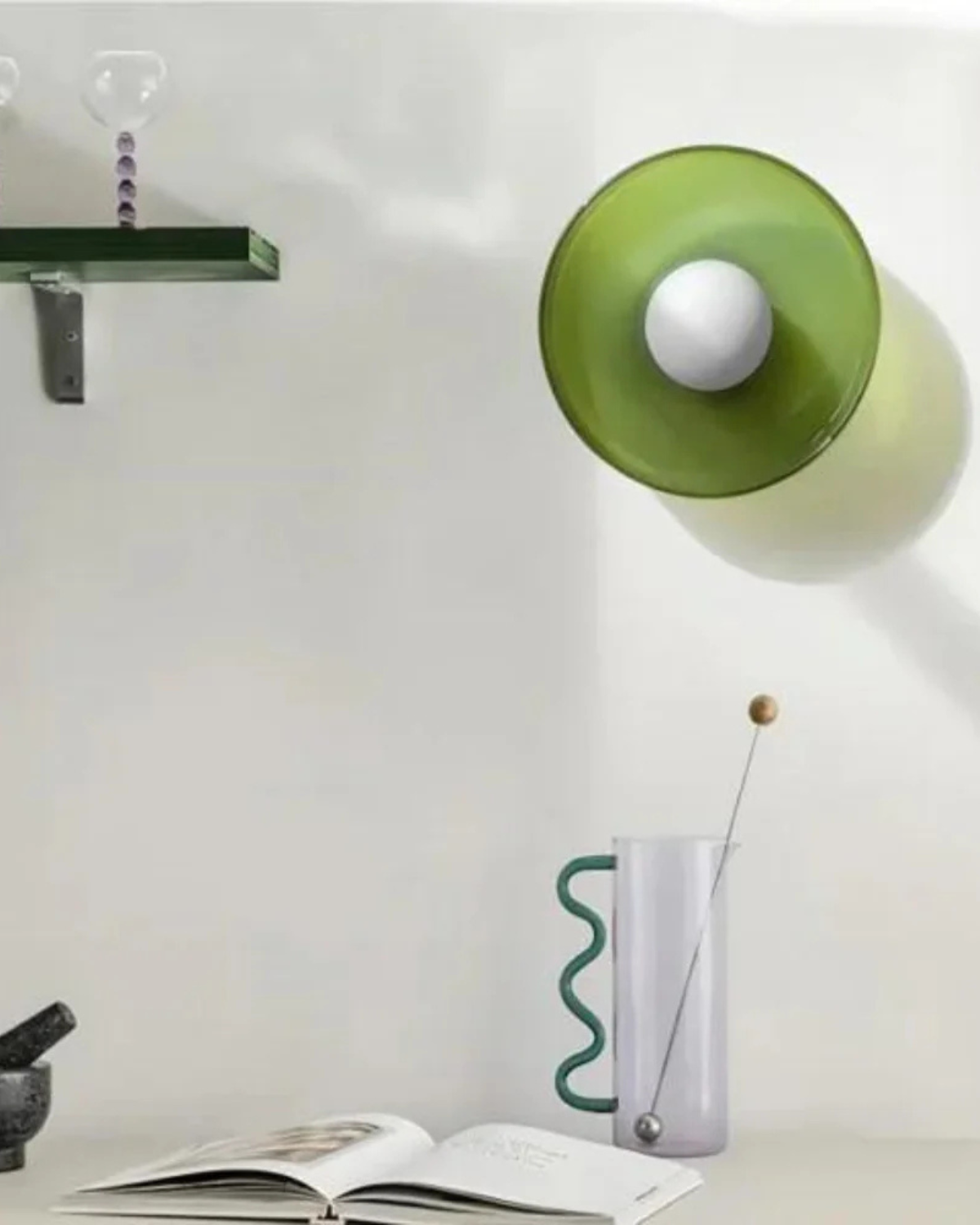 Moderne ronde plafondlamp van glas en ijzer – minimalistische designlamp voor woonkamer en slaapkamer met warme lichtkleur | Sansoti