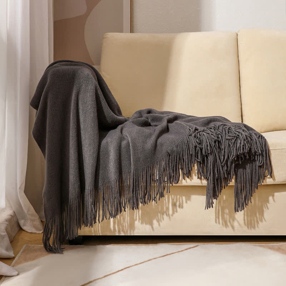 Heavyweight Textured Throw with Fringe Detail – Premium Acrylic Weave for Sofas, Beds & Outdoor Use | Thomler