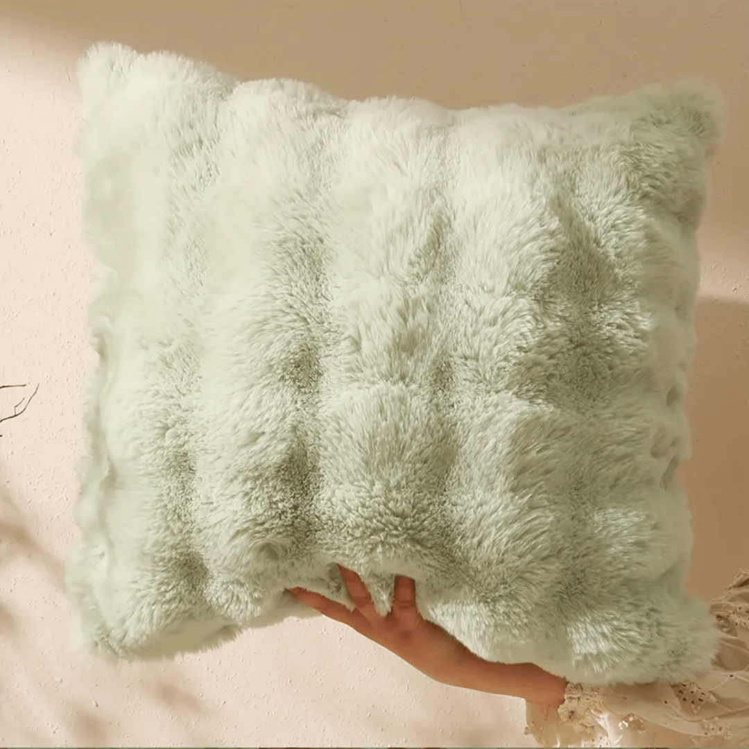Faux Fur Throw Pillow Cases – Ultra Plush Decorative Covers with Hidden Zip for Living Room, Bedroom & Sofa | Thomler