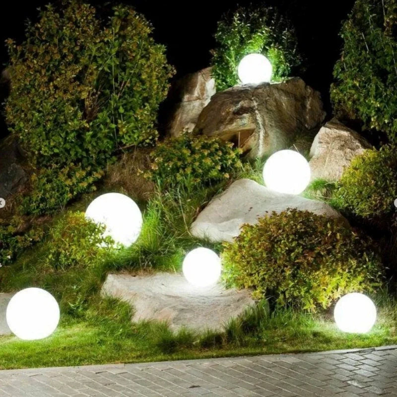 Cordless Color-Changing LED Globe Light for Patio & Garden – 16 Color Modes with Remote Control | Thomler
