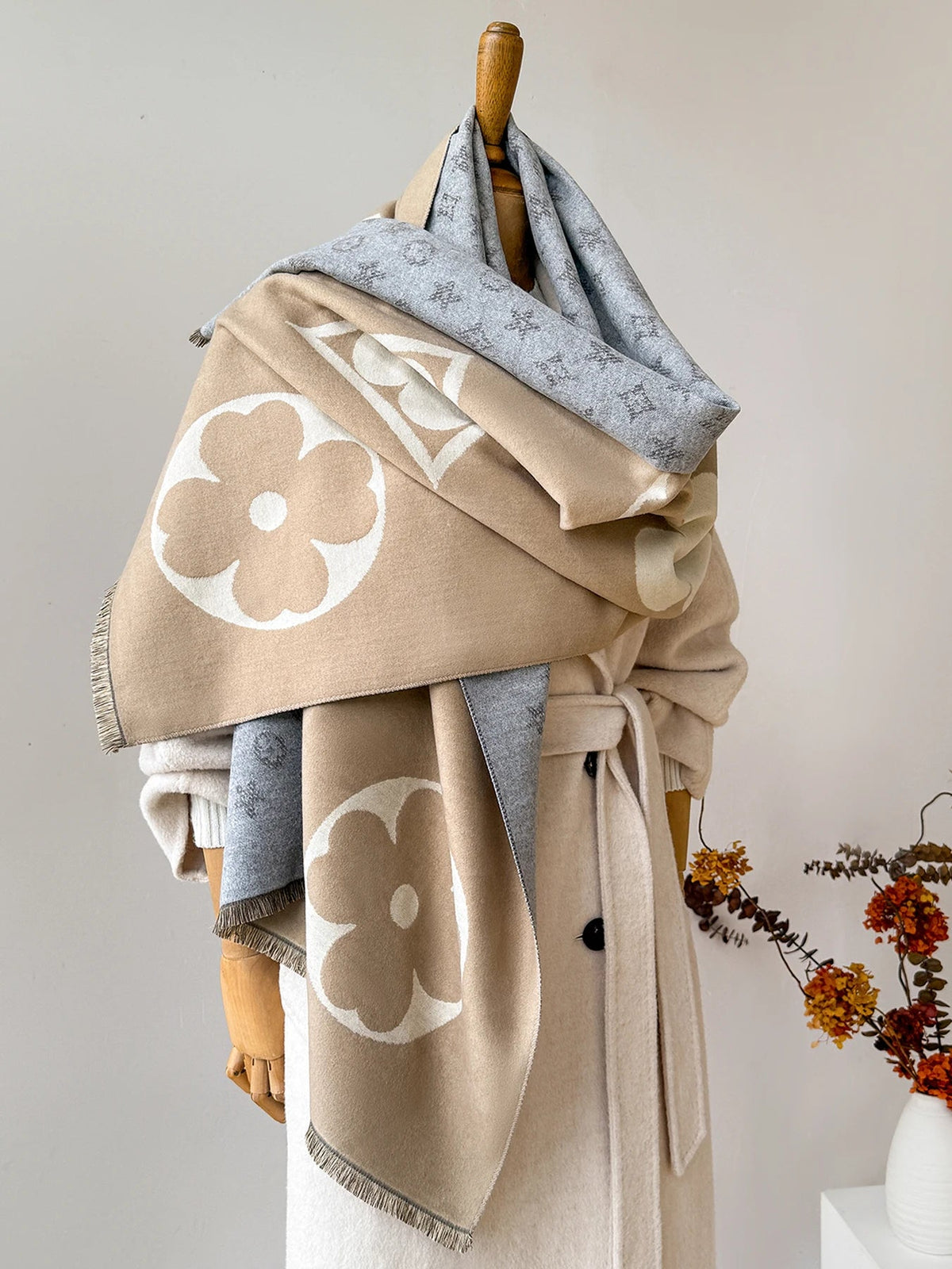 Oversized Geometric Jacquard Wrap Scarf for Cold Weather – Soft Polyester Neck Cover & Shawl for Women | Thomler