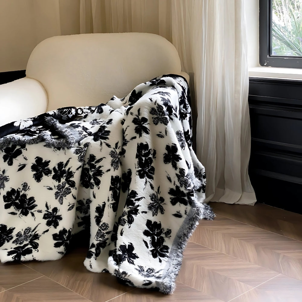 Jacquard Throw Blanket with Asian-Inspired Pattern – Soft Polyester Nylon Blend for Couch, Bed & Sofa | Thomler