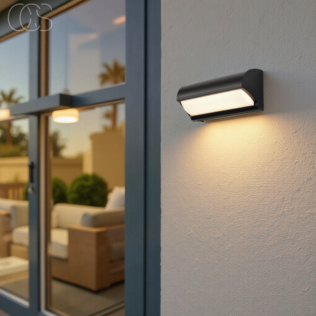Outdoor LED Wall Light Fixture Black Modern Waterproof Sconce for Patio Garden Entryway 960 Lumens Warm White 3000K IP65 Rated | Thomler