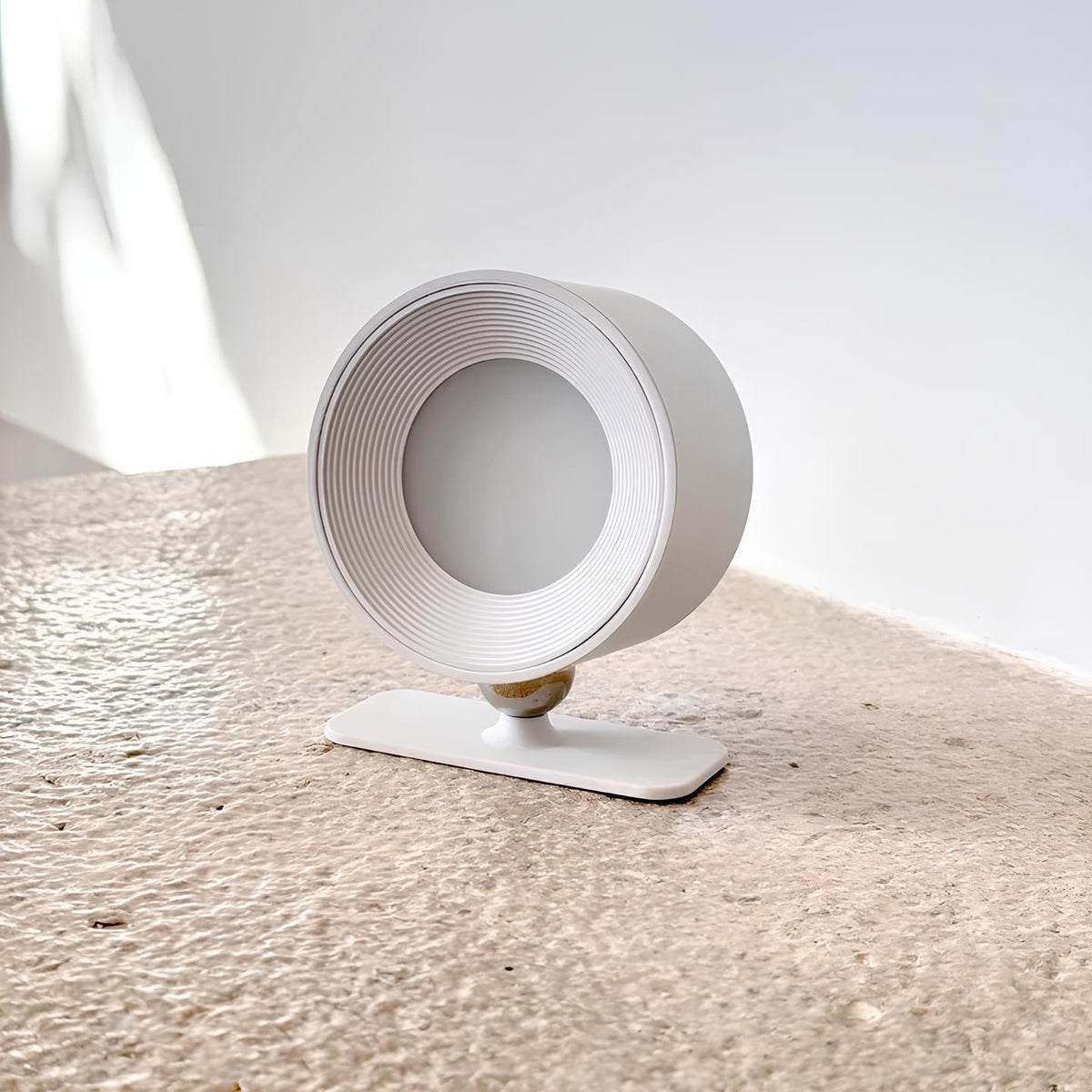Rechargeable Wall Sconce with 360° Swivel Head – Dimmable LED Accent Light for Bedroom, Living Room, Reading Nook | Thomler