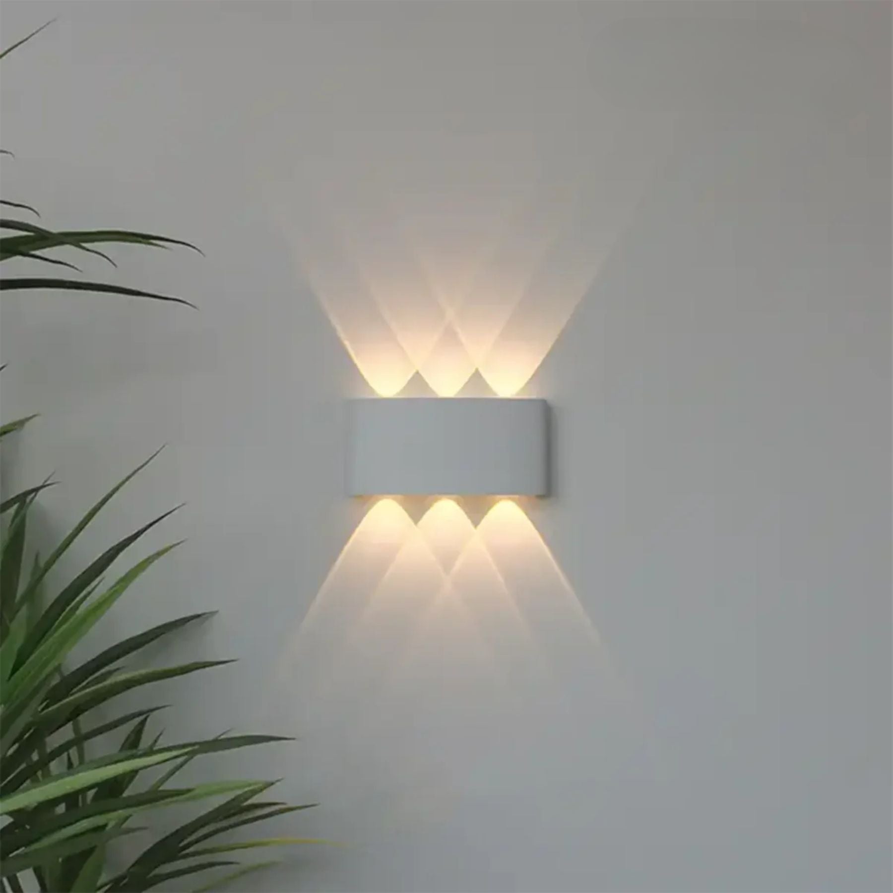 Wall Light LED IP65 20.0 cm Indoor Outdoor Patio Hallway Up-Down Beam Lighting Modern Compact Fixture | Thomler