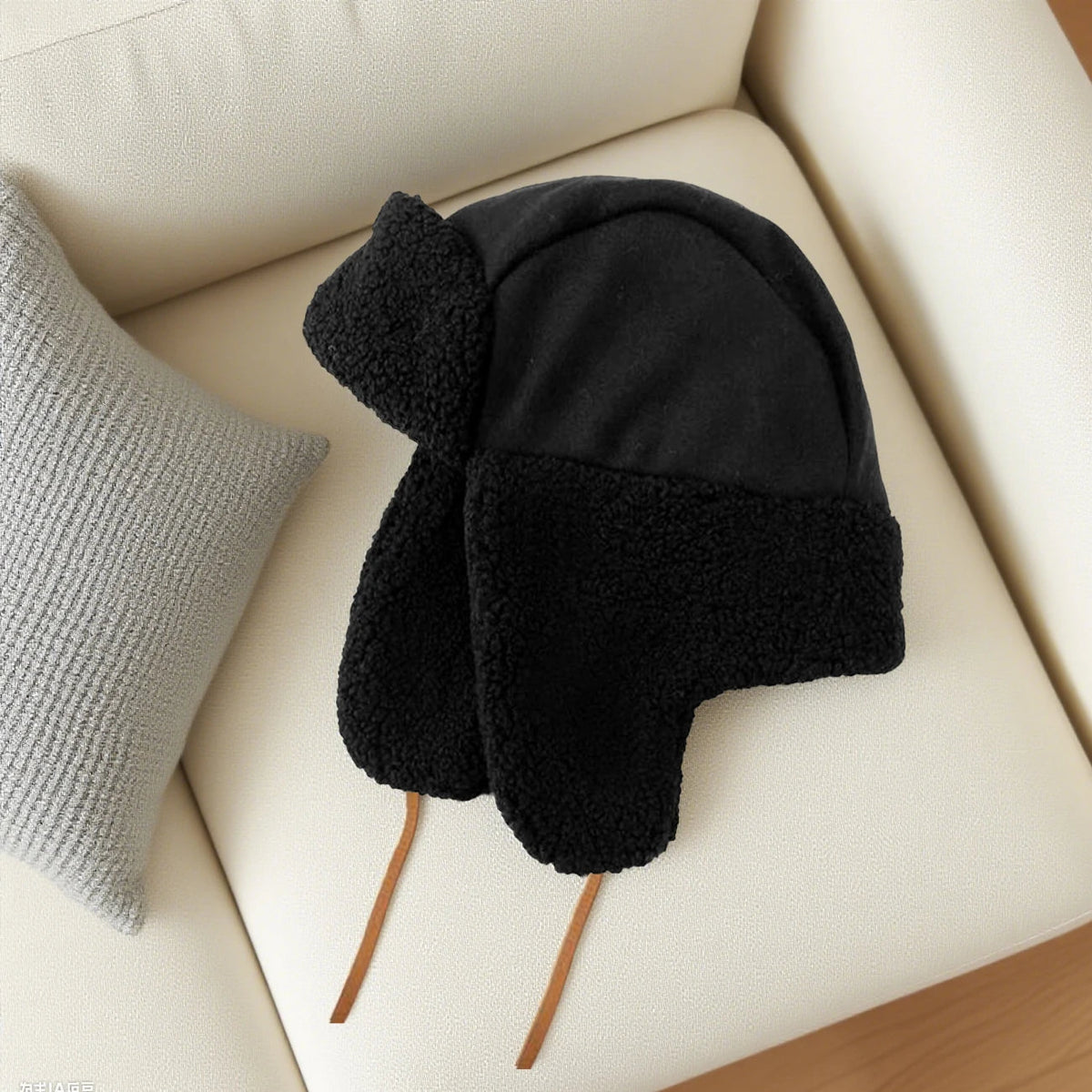 Insulated Aviator Cap with Adjustable Ear Flaps for Cold Weather Protection | Thomler