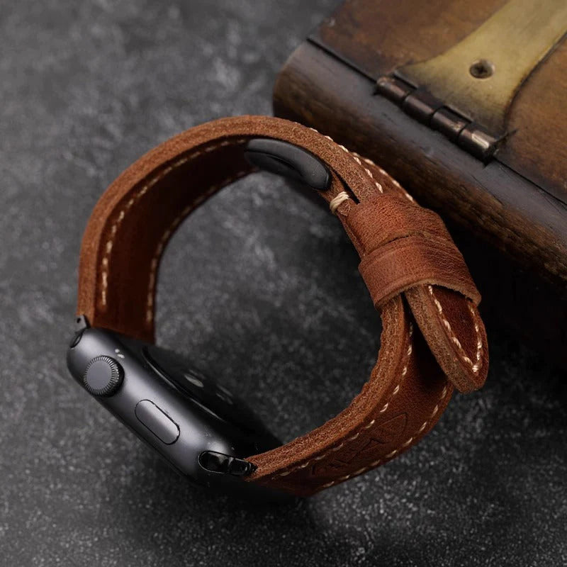 Vintage Full-Grain Leather Apple Watch Band | Handcrafted Strap with Patina Finish for 40mm 41mm 42mm 44mm 45mm 49mm | Classic Buckle Design | Thomler