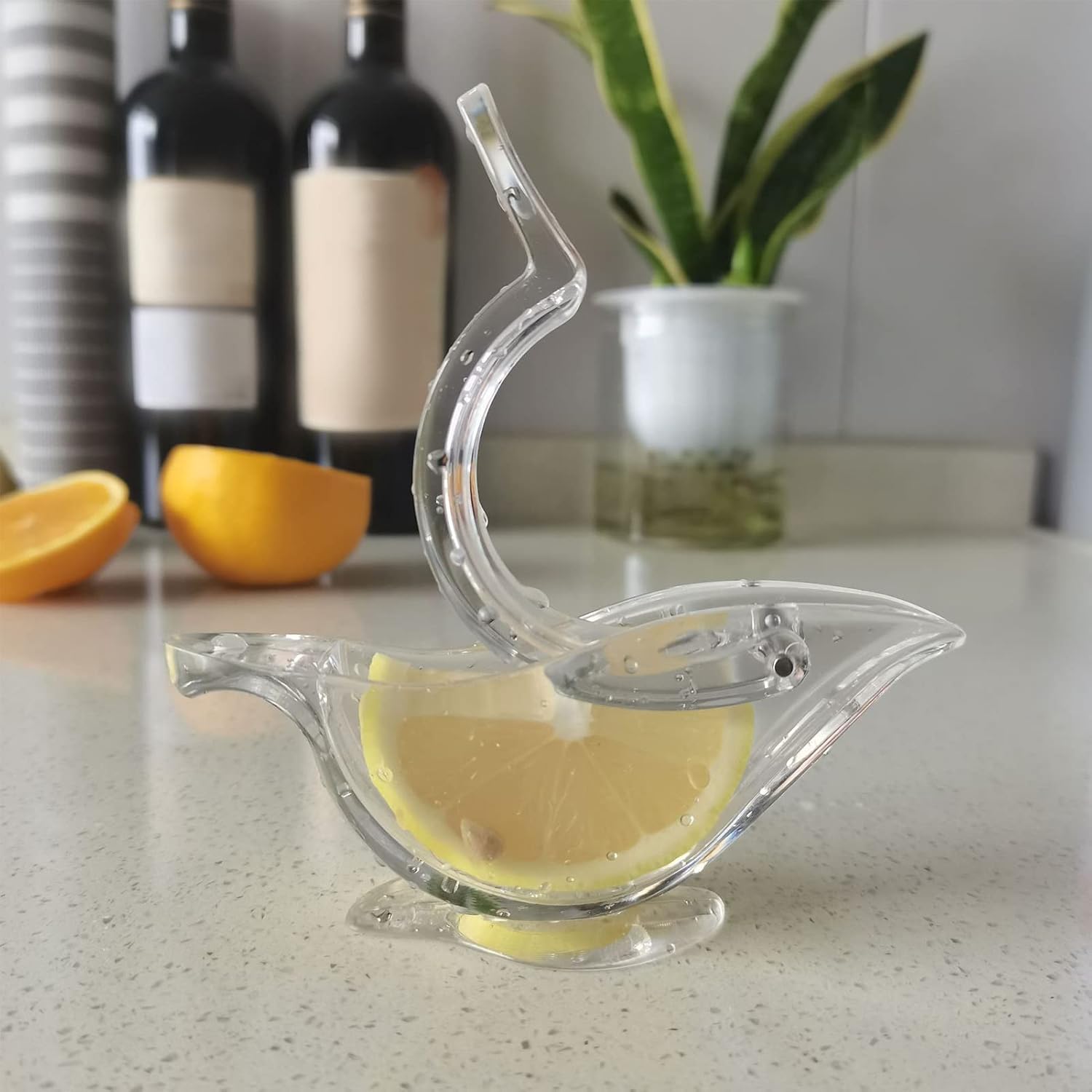 Handheld Citrus Press for Fresh Lemon Lime Orange Juice Kitchen Tool Easy Squeeze No Mess Beverage Cocktail Drink Maker Tea Water Fish Salad | Thomler