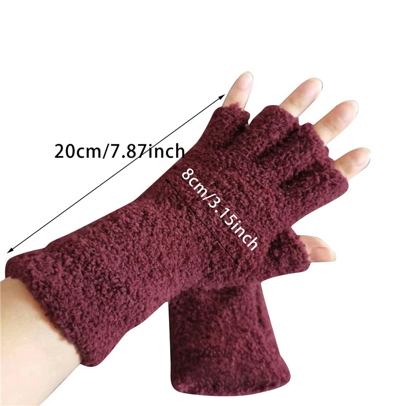 Plush-Lined Convertible Knit Handwarmers for Touchscreen Use | Thomler