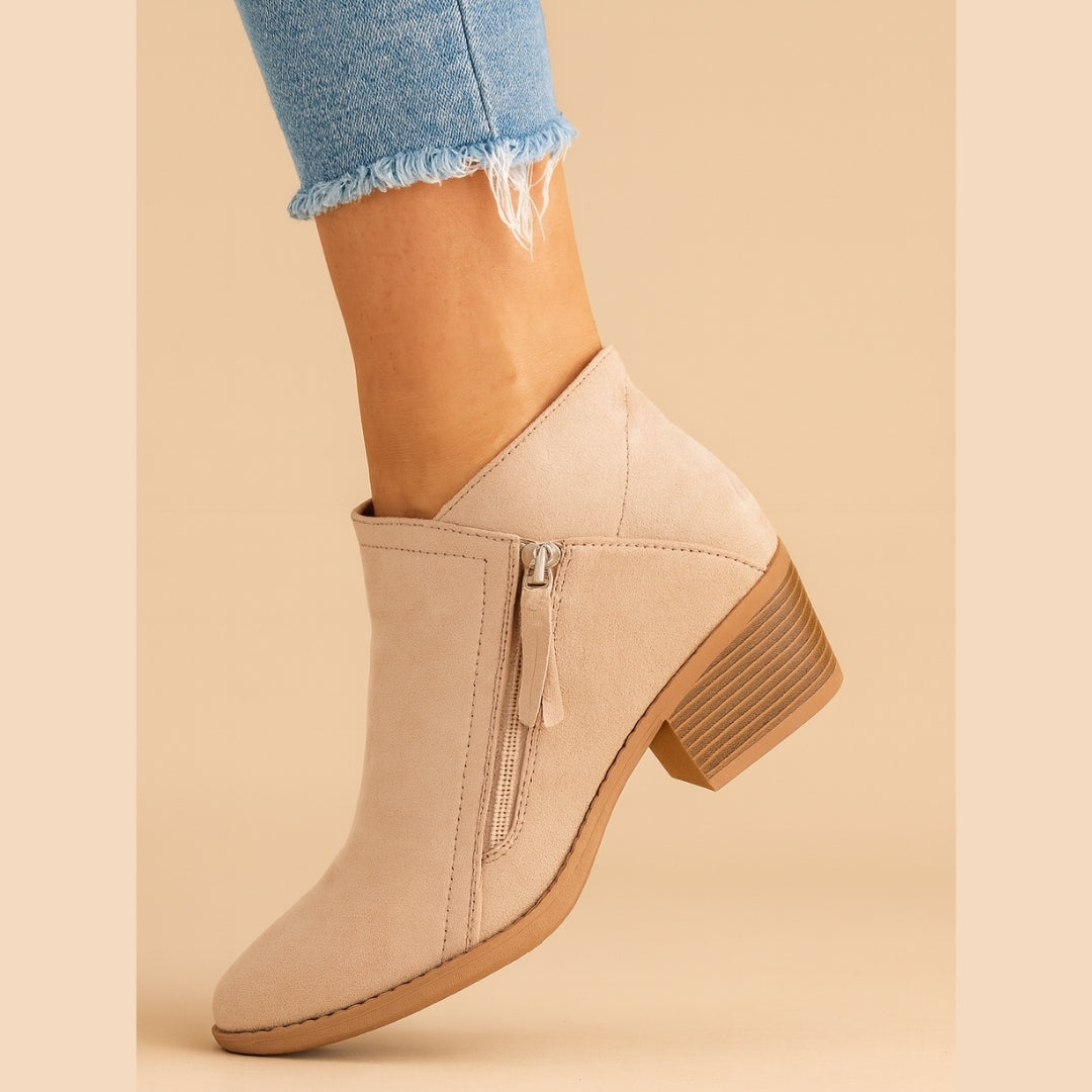 Women's Pointed-Toe Ankle Boots with Block Heel – Side Zip Bootie for Work, Casual & Evening Wear | Thomler